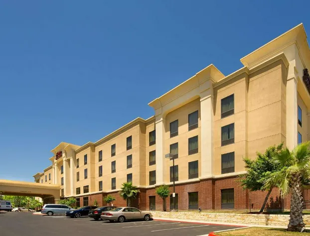 Hampton Inn & Suites San Antonio-Airport hotel detail image 2