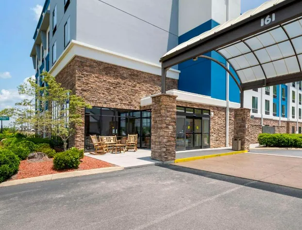 Comfort Suites Kodak Sevierville hotel detail image 1