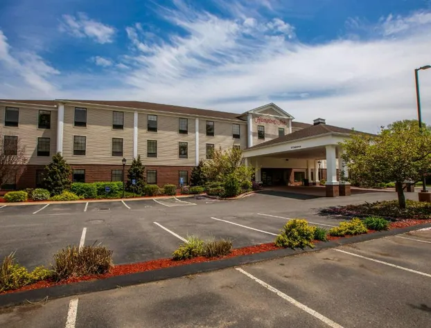Hampton Inn Hadley-Amherst Area hotel detail image 2