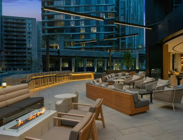 AC Hotel by Marriott Arlington National Landing hotel detail image 1