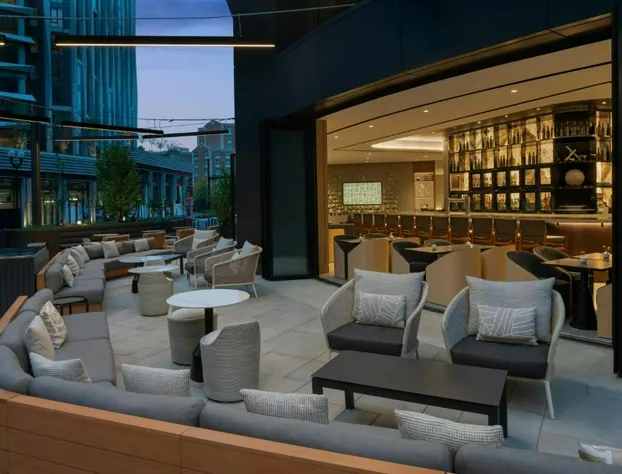 AC Hotel by Marriott Arlington National Landing hotel detail image 2