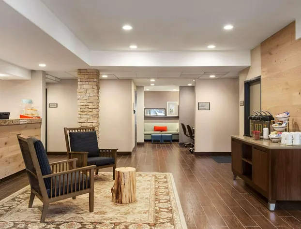 Country Inn & Suites by Radisson, Flagstaff, AZ hotel detail image 2