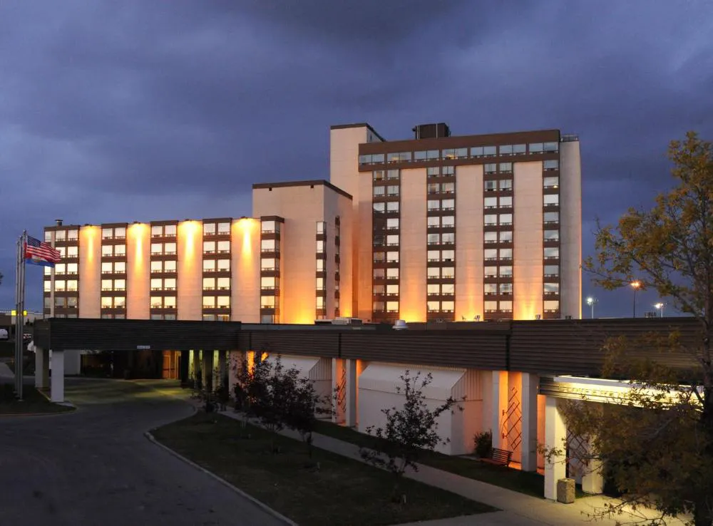 Best Western Premier Calgary Plaza Hotel & Conference Centre hotel hero