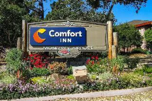 Comfort Inn Monterey Peninsula Airport hotel hero