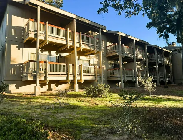 Comfort Inn Monterey Peninsula Airport hotel detail image 4