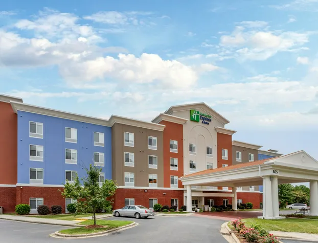 Holiday Inn Express Hotel & Suites Charlotte Arrowood by IHG hotel detail image 1
