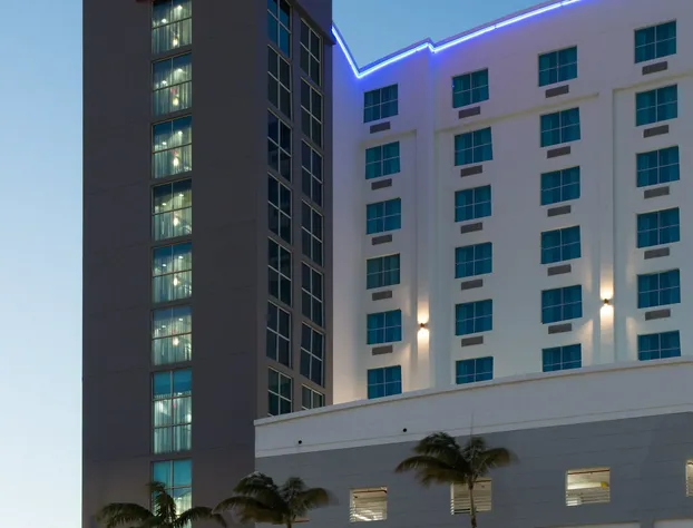 Crowne Plaza Hotel Fort Lauderdale Airport/Cruiseport by IHG hotel detail image 2