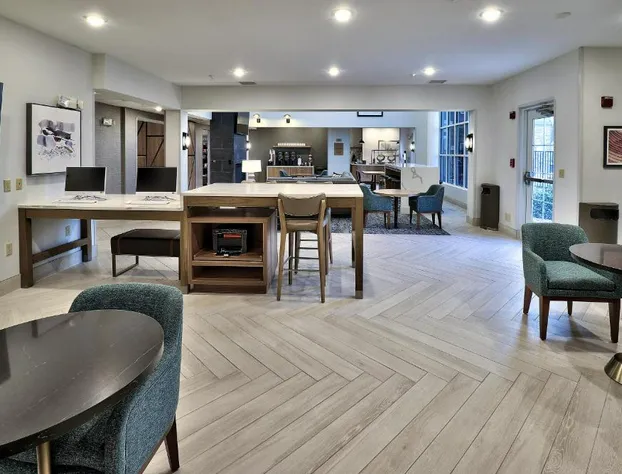 Staybridge Suites Albuquerque - Airport by IHG hotel detail image 2