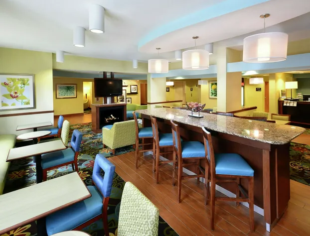 Hampton Inn Charlotte North / Lake Norman hotel detail image 4