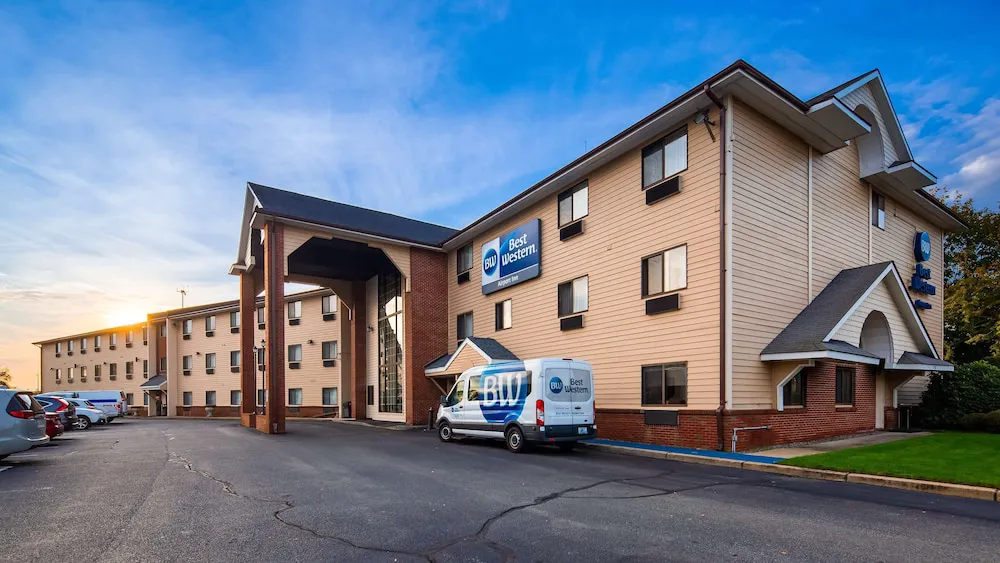 Best Western Providence Warwick Airport Inn hotel hero