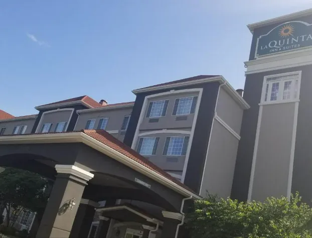 La Quinta Inn & Suites by Wyndham Smyrna TN - Nashville hotel detail image 2