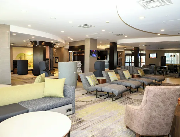 Courtyard by Marriott Toronto Brampton hotel detail image 2