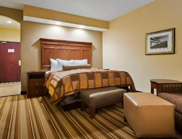 Best Western Plus KC Speedway Inn & Suites hotel detail image 3