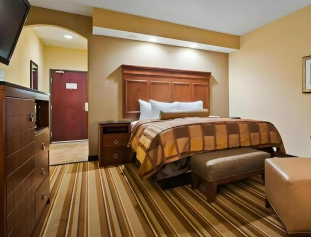 Best Western Plus KC Speedway Inn & Suites hotel detail image 4