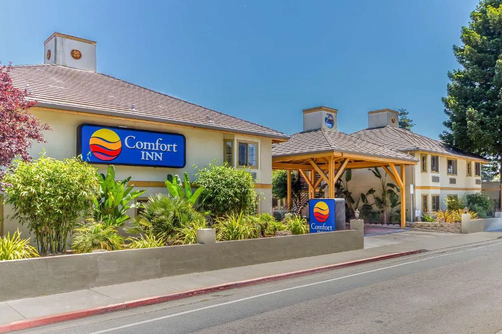 Comfort Inn Santa Cruz North hotel hero