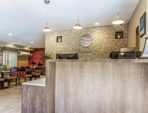 Comfort Inn Santa Cruz North hotel detail image 1