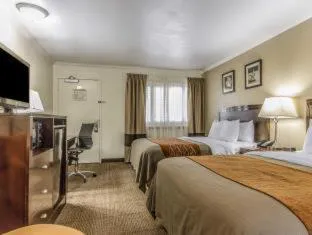 Comfort Inn Santa Cruz North hotel detail image 4