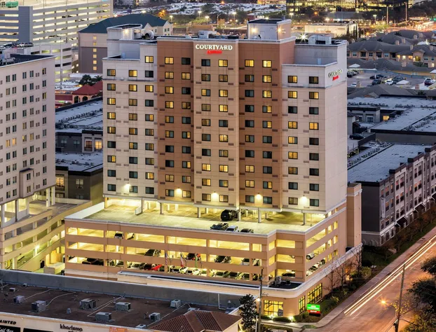 Courtyard by Marriott Houston by the Galleria hotel detail image 1