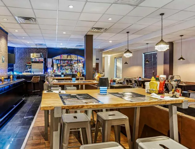 Best Western Plus Newark Airport West hotel detail image 2