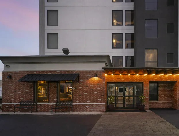 Best Western Plus Newark Airport West hotel detail image 2