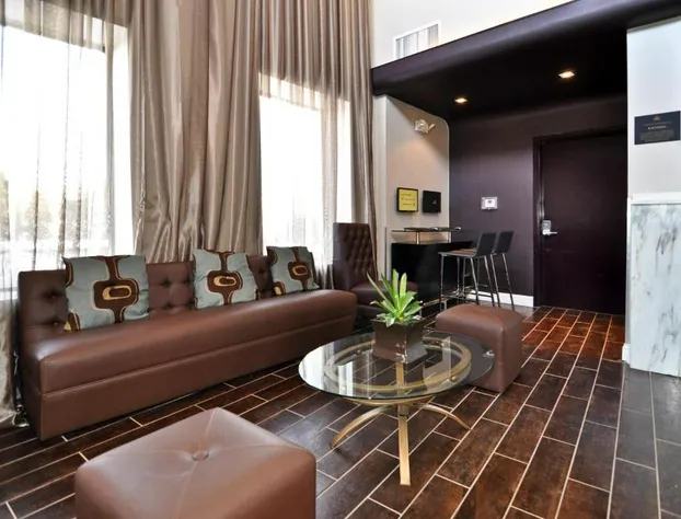 Best Western Plus Newark Airport West hotel detail image 3