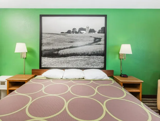 Super 8 by Wyndham Sioux City South hotel detail image 4