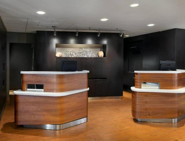Courtyard by Marriott San Francisco Airport hotel detail image 2