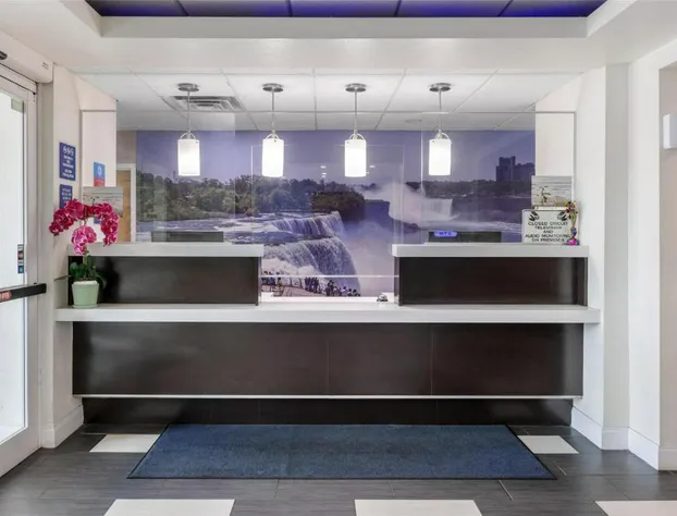 SureStay Plus Hotel by Best Western Niagara Falls East hotel detail image 4