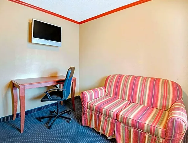 Days Inn by Wyndham Albuquerque Downtown hotel detail image 3