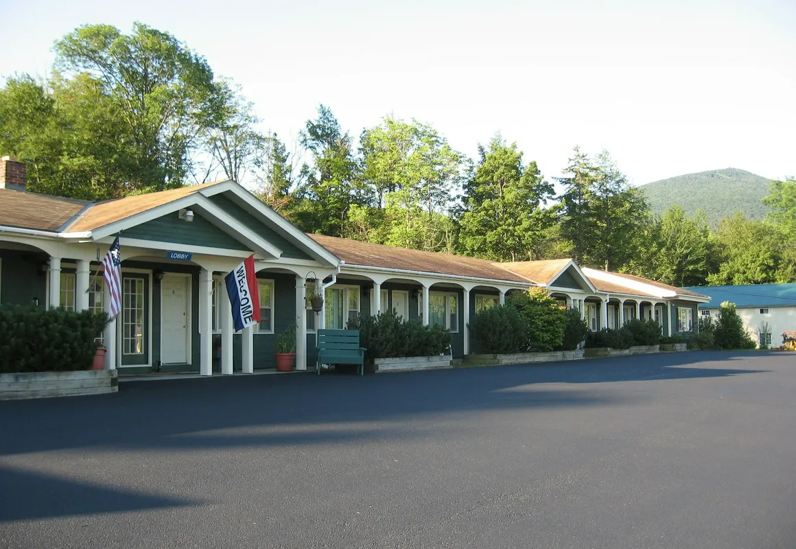 Killington Motel hotel hero