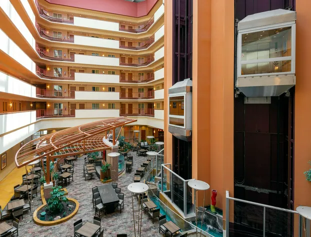 Embassy Suites Omaha-La Vista/Hotel & Conference Center hotel detail image 1