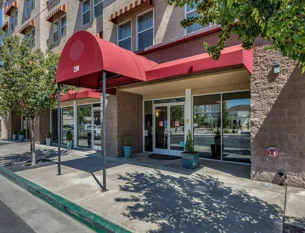 Comfort Suites Visalia Convention Center hotel detail image 1