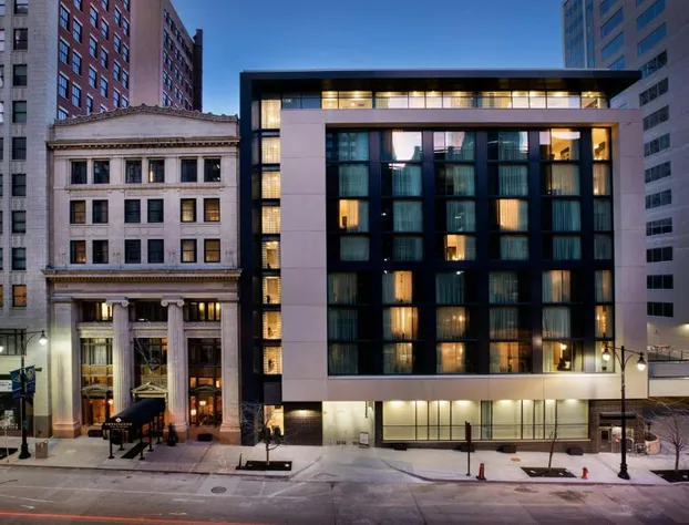 Ambassador Hotel Kansas City, Autograph Collection hotel detail image 1