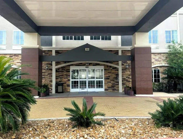 La Quinta Inn & Suites by Wyndham Houston Energy Corridor hotel detail image 4