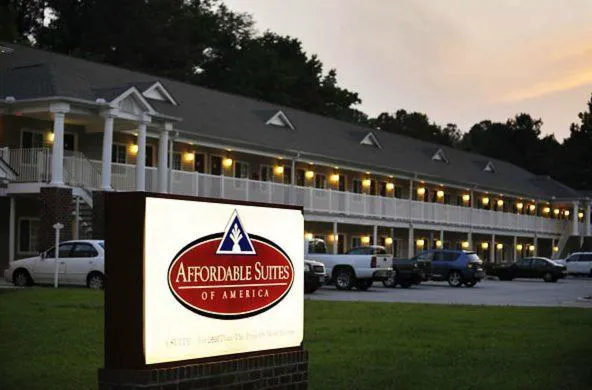Affordable Suites Fredericksburg hotel hero