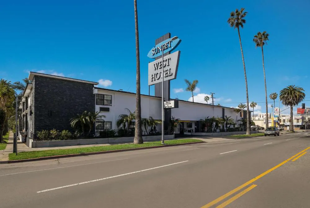 Sunset West Hotel, SureStay Collection by Best Western hotel hero