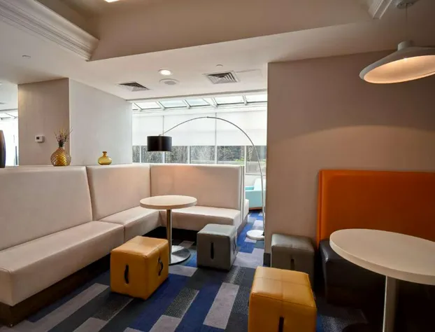 Hampton Inn NY-JFK hotel detail image 4