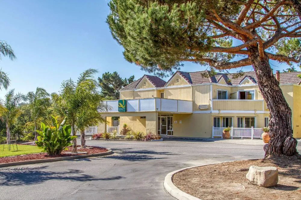 Quality Inn & Suites Capitola By the Sea hotel hero