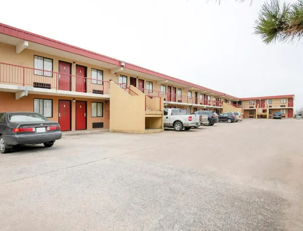 OYO Hotel Tulsa International Airport hotel detail image 2