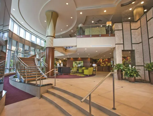 Embassy Suites Buffalo hotel detail image 2