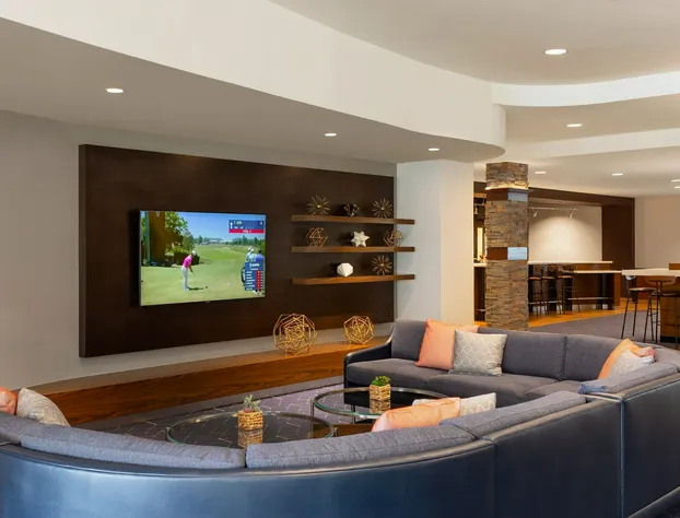 Courtyard by Marriott Madison West Middleton hotel detail image 4