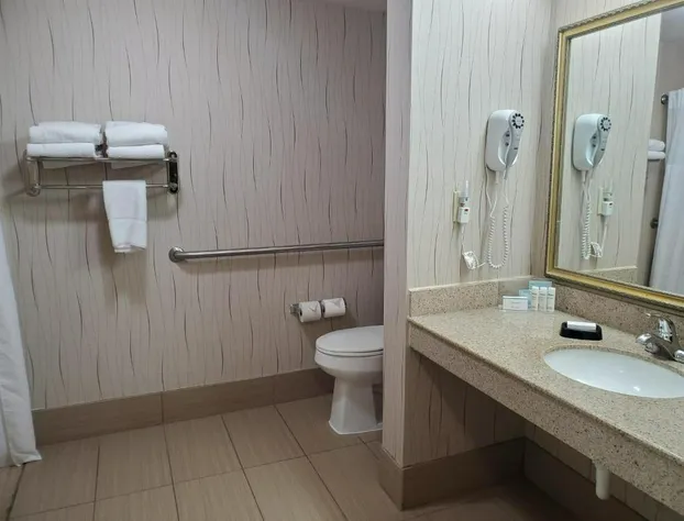 Baymont by Wyndham Midland TX hotel detail image 2