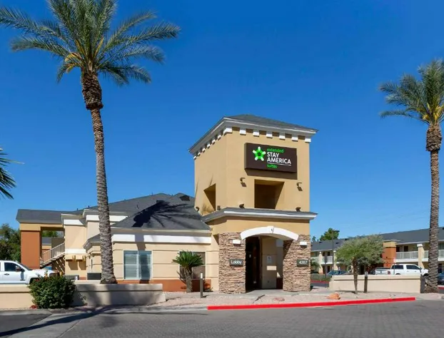 Extended Stay America Select Suites Phoenix Airport E Oak St hotel detail image 1