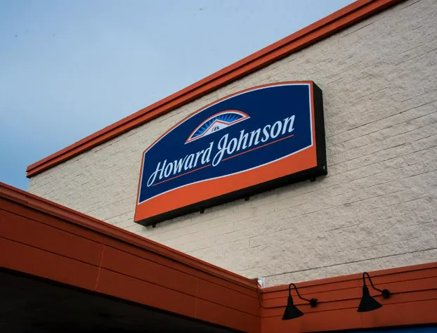 Howard Johnson by Wyndham Portsmouth hotel detail image 2