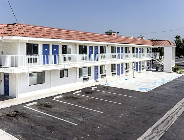 Motel 6 Fresno, CA hotel detail image 2