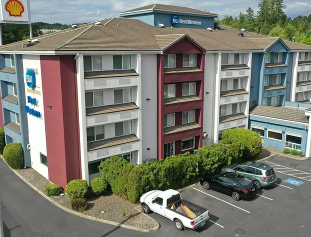 Best Western Lake Oswego/Portland Hotel & Suites hotel detail image 2