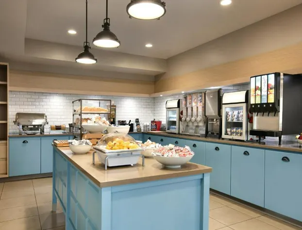 Country Inn & Suites by Radisson, Atlanta Airport North, GA hotel detail image 4