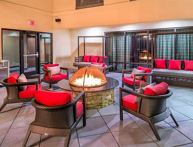 Courtyard by Marriott Wilmington Downtown/Historic District hotel detail image 3