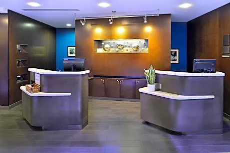 Courtyard by Marriott Wilmington Downtown/Historic District hotel detail image 1