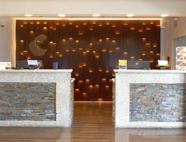 Comfort Suites Texarkana Texas hotel detail image 4